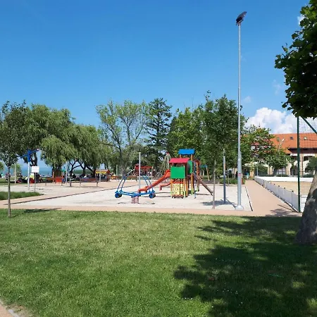 Emeleti Harmonia Фоньод